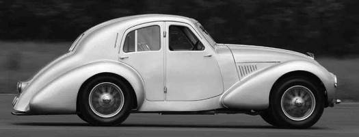 Модель Aston Martin Atom выпускалась с 1939 по 1944 год