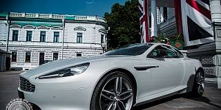 Aston Martin АВИЛОН в резиденции Посла Великобритании на очередном вечере BRITISH GENTLEMAN’S CLUB