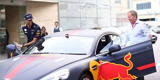 Aston Martin и Red Bull Racing